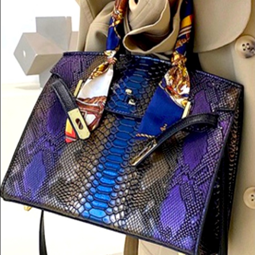 Fashion Handbag …**ONLY 1 LEFT IN STOCK**